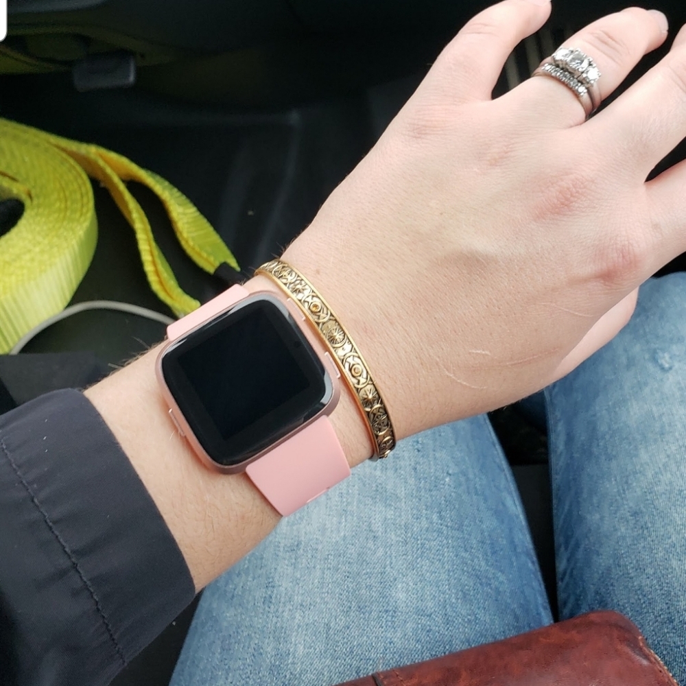 Fitbit Versa - image 5